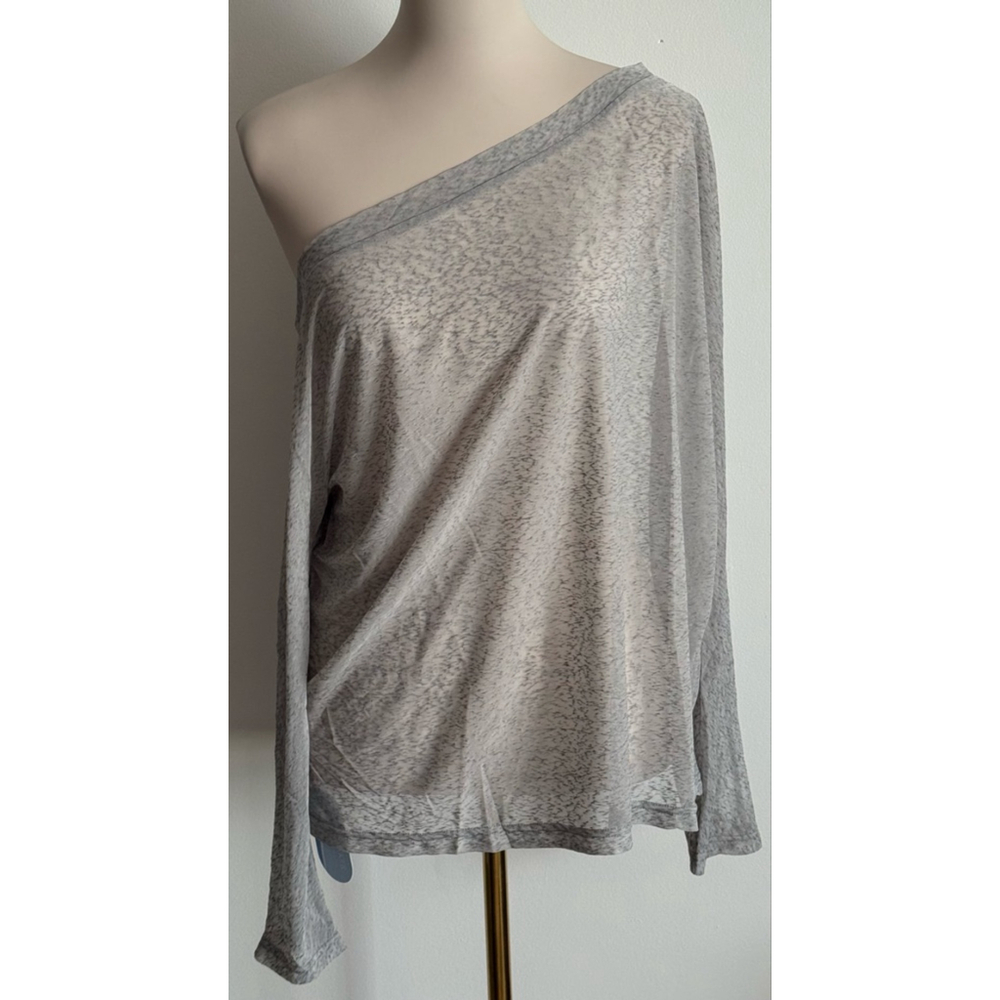 Women's HILINKER Gray Off-Shoulder Long Sleeve Tee M